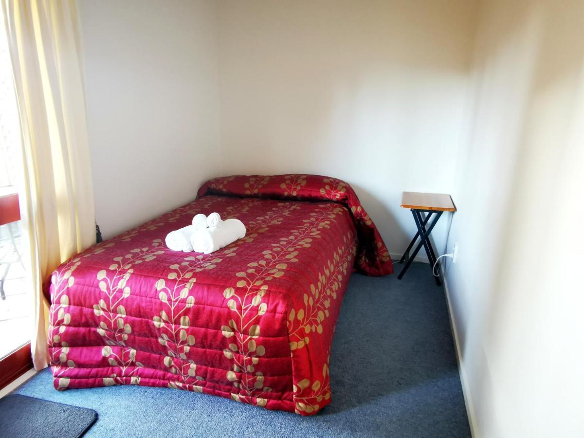 Les Troupes Apartments Akaroa Εξωτερικό φωτογραφία