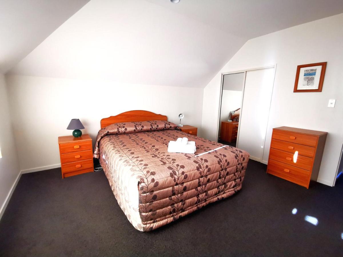 Les Troupes Apartments Akaroa Εξωτερικό φωτογραφία