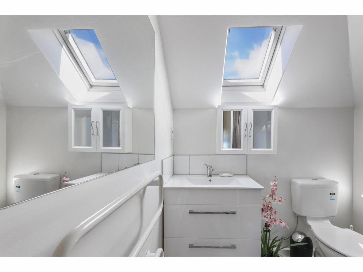 Les Troupes Apartments Akaroa Εξωτερικό φωτογραφία