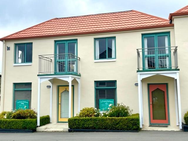 Les Troupes Apartments Akaroa Εξωτερικό φωτογραφία