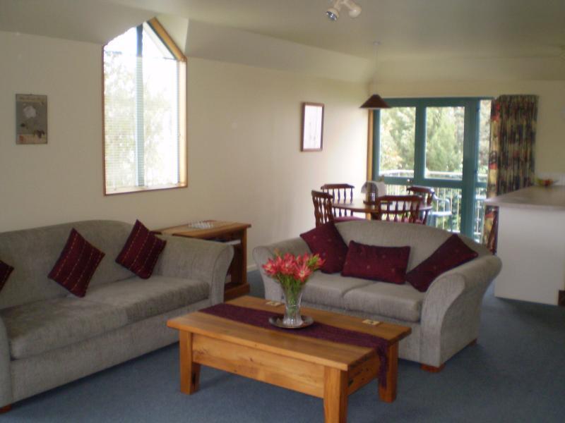 Les Troupes Apartments Akaroa Εξωτερικό φωτογραφία