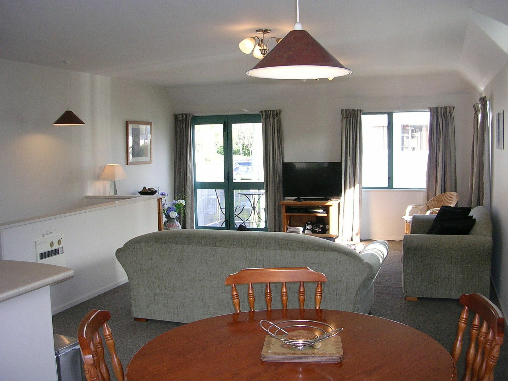 Les Troupes Apartments Akaroa Εξωτερικό φωτογραφία